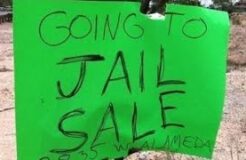 30 Brutally Honest Yard Sale Signs… You’ll Die Laughing At #26